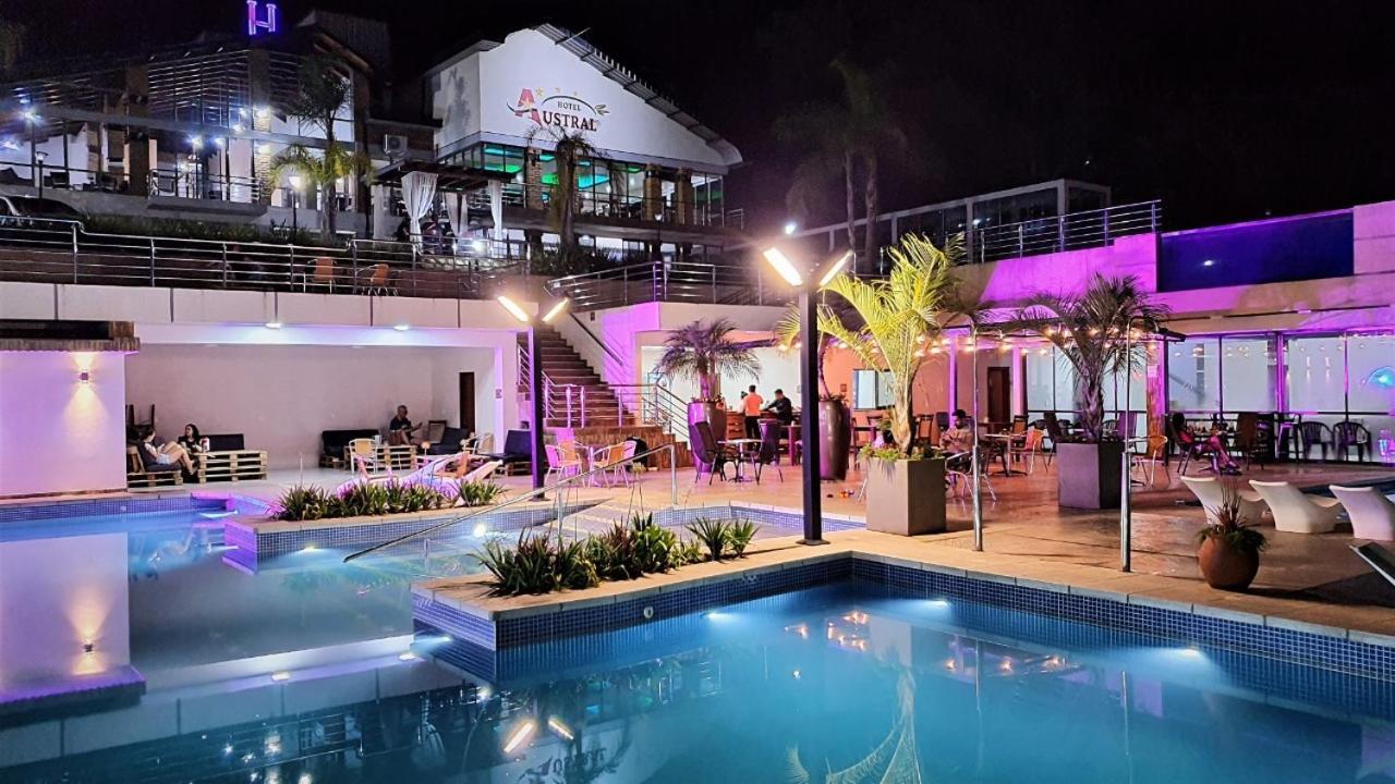 Austral Hotel Dos de Mayo Buitenkant foto