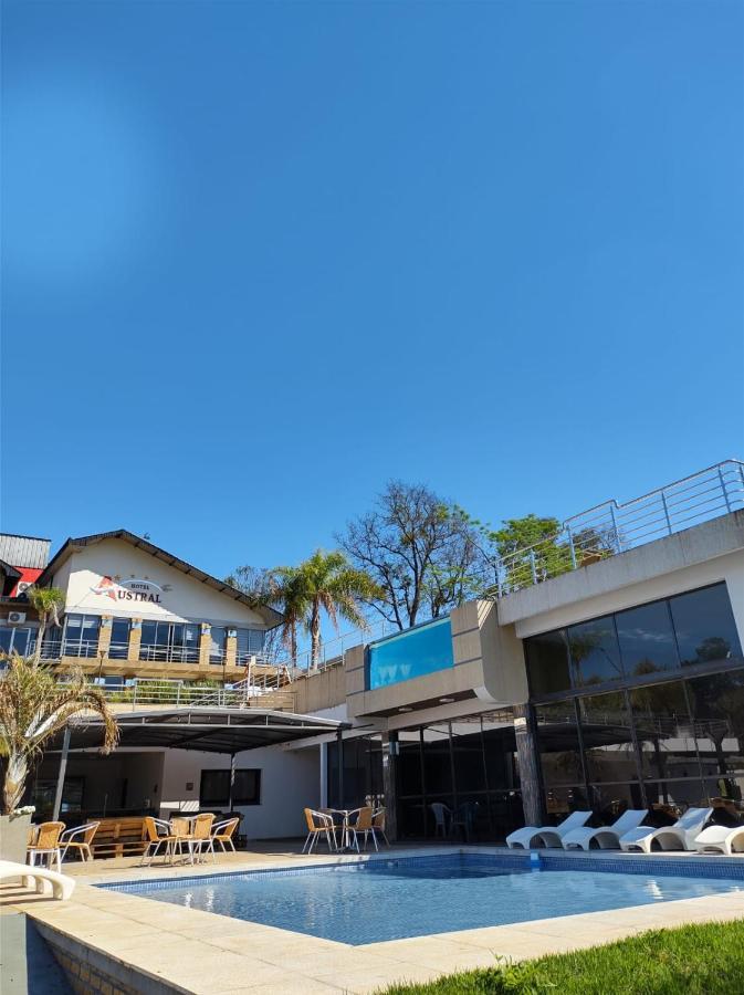 Austral Hotel Dos de Mayo Buitenkant foto